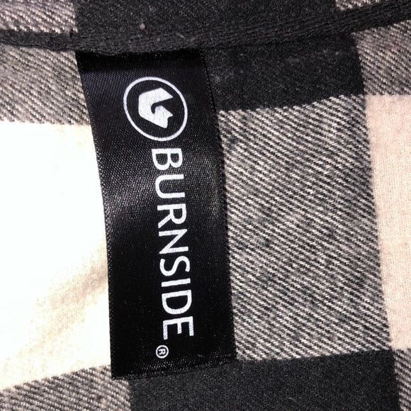 Burnside black & white plaid flannel button down shirt size small - Picture 5 of 10